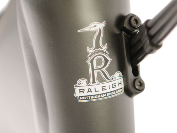 Raleigh Motus Tour Crossbar Derailleur Electric Bike - Black
