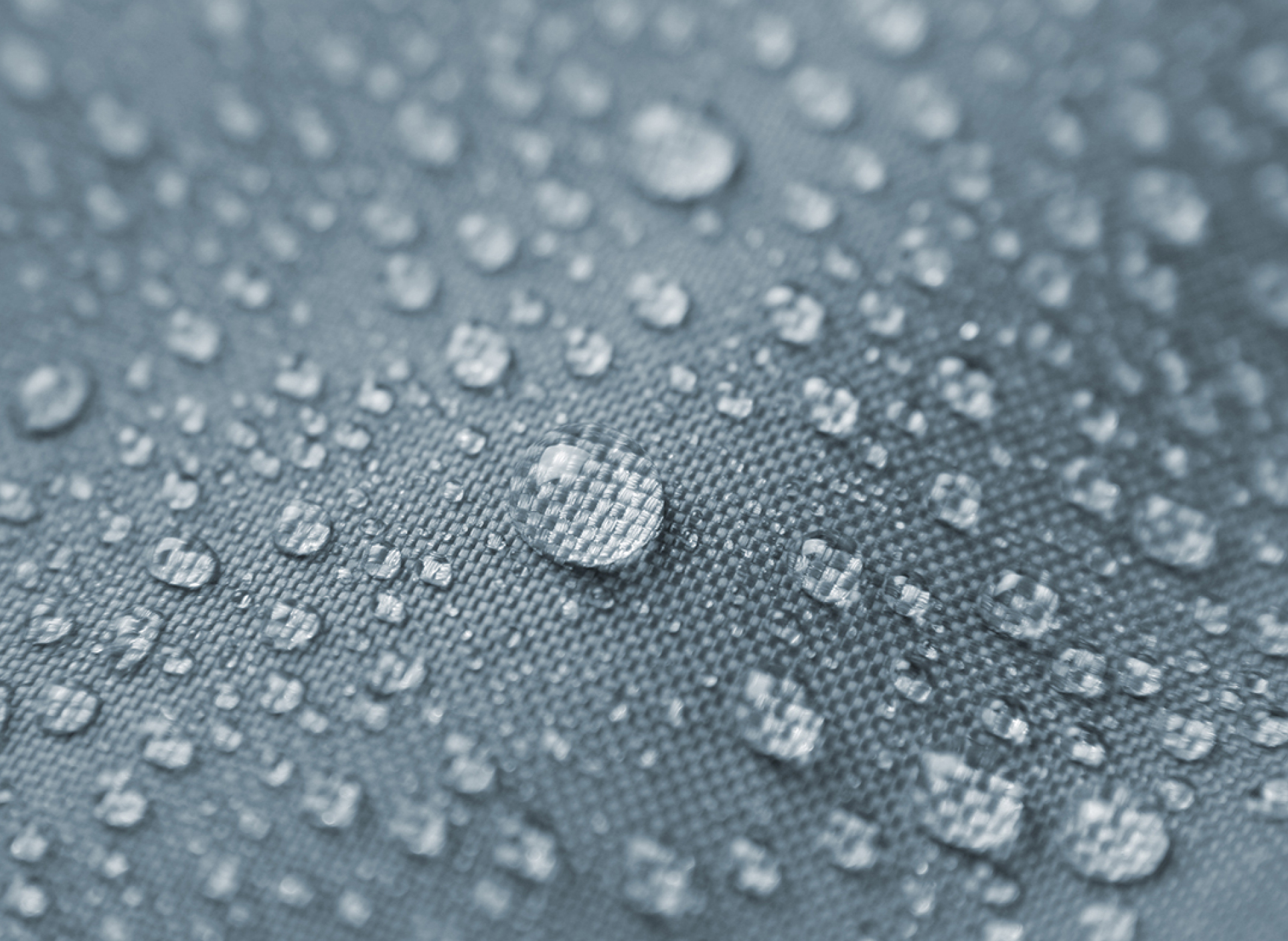 Drops on a water repellent coating - Eurocycles cycling clothing care guide