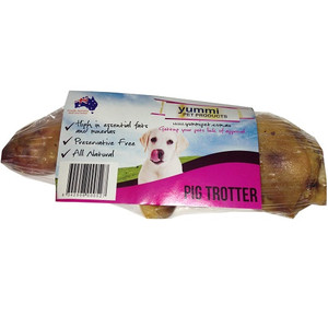 Yummi Pig Trotters Dog Treats