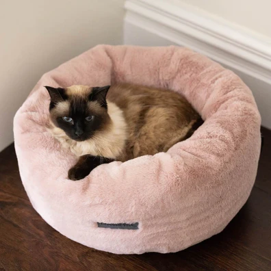 La Doggie Vita Dusty Pink Plush Donut  Cat Bed