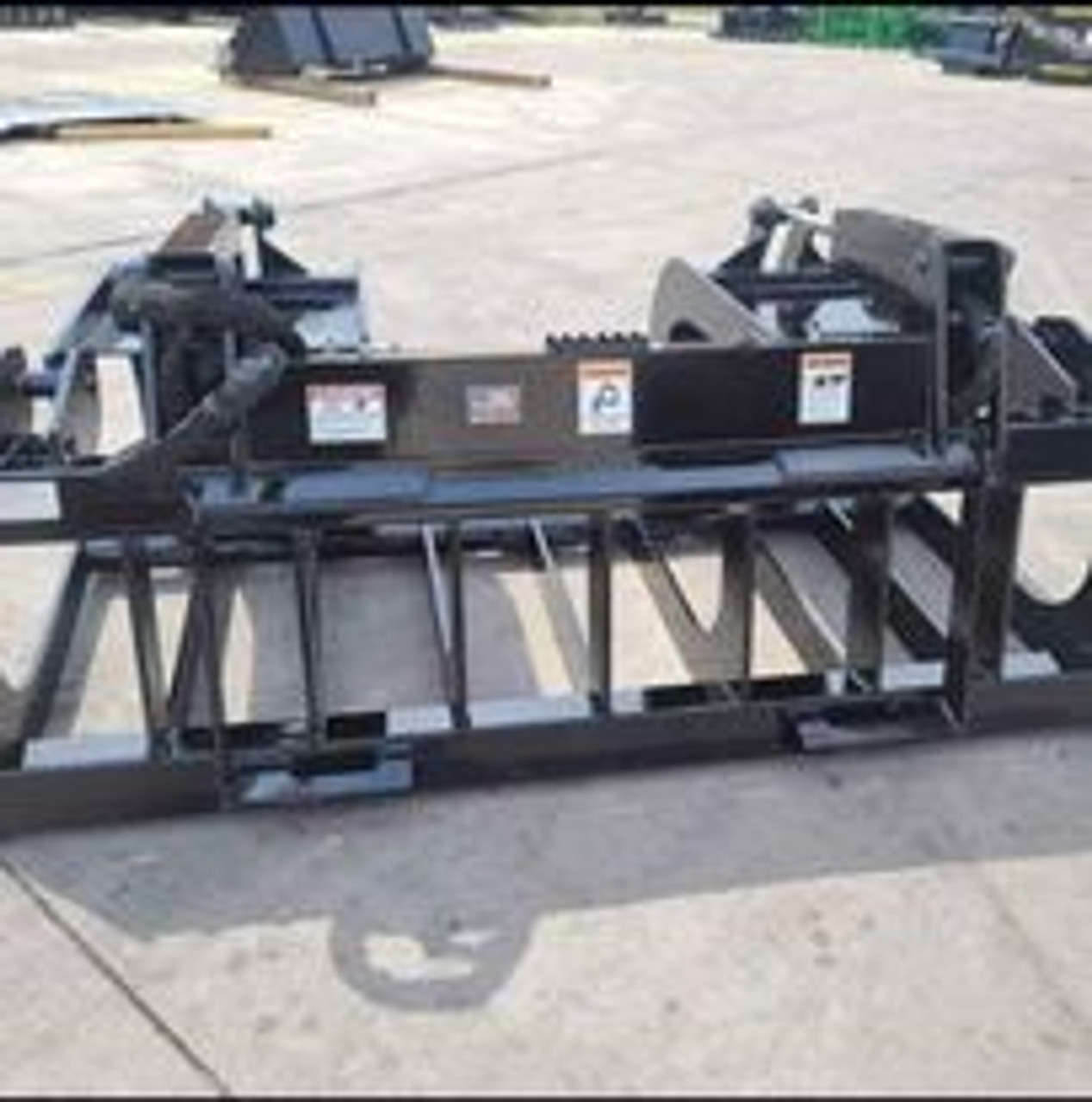 72" HD Root Grapple Back