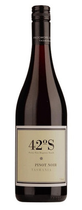 42 Degrees South Pinot Noir 750ml