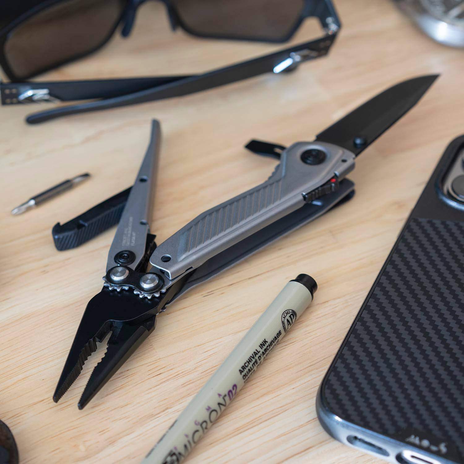 SOG Flash MT Multi-Tool
