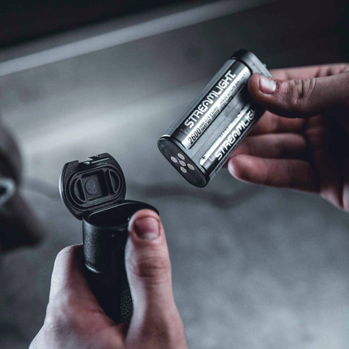 Streamlight Stinger 2020 Rechargeable LED Flashlight (12V DC,1 Holder)