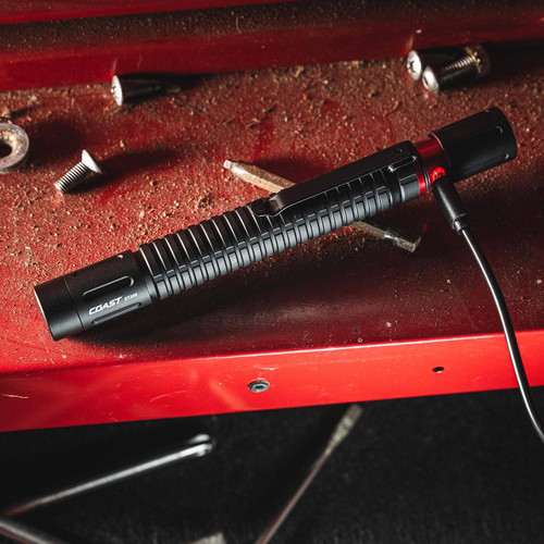 Coast XT30R Rechargeable Focusing Penlight