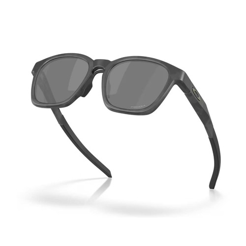 Oakley Shackle Sunglasses