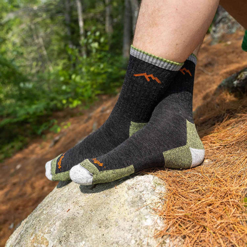 Darn Tough Men's Hiker Boot Midweight Hiking Socks