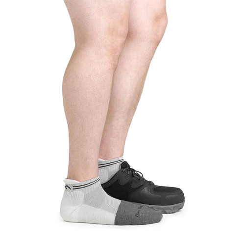 Darn Tough Men's Steely No Show Tab Lightweight Work Socks