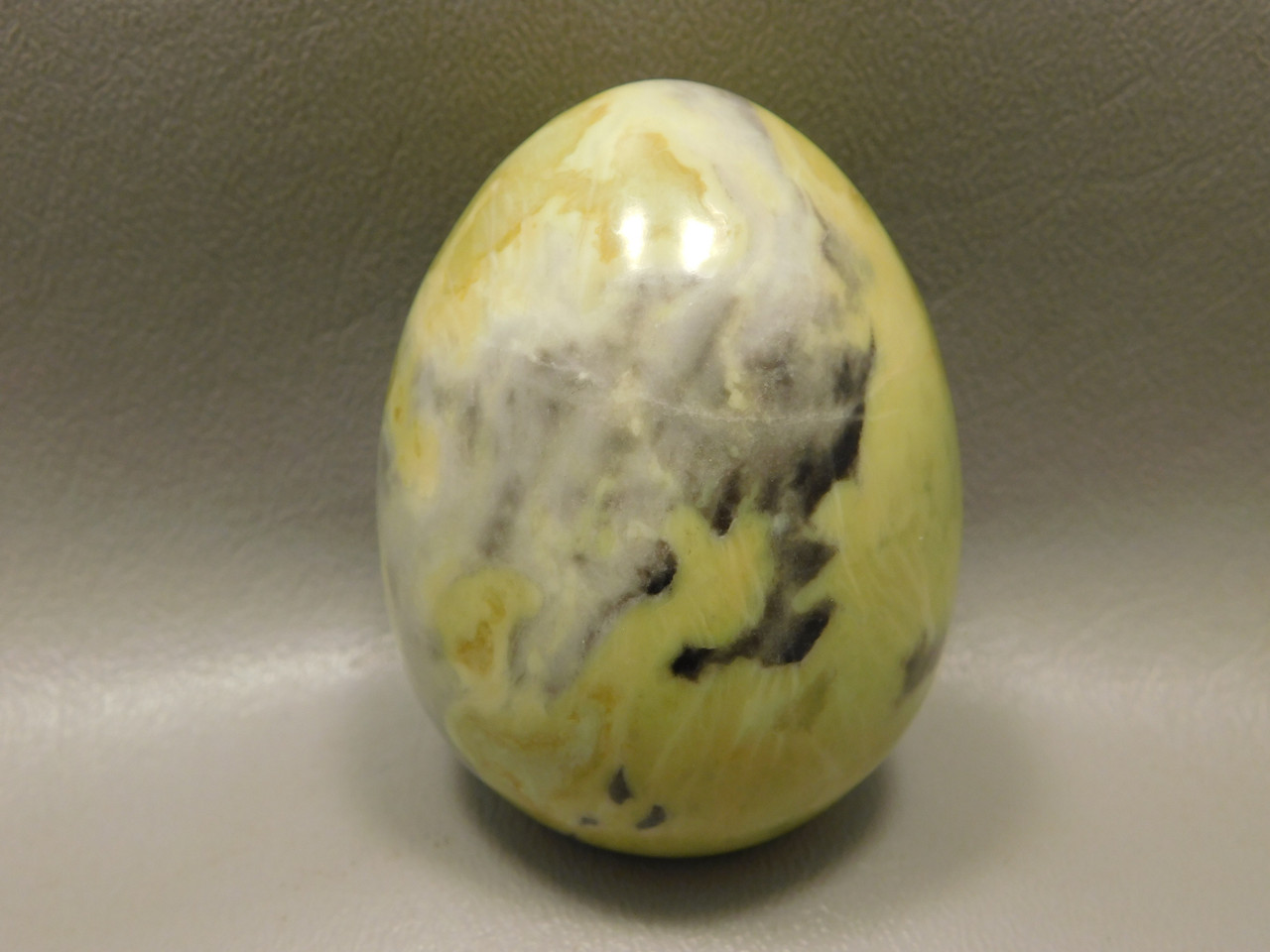 Devalite Egg Serpentine & Augite 2.4 inch Carved Rock Arizona #O1