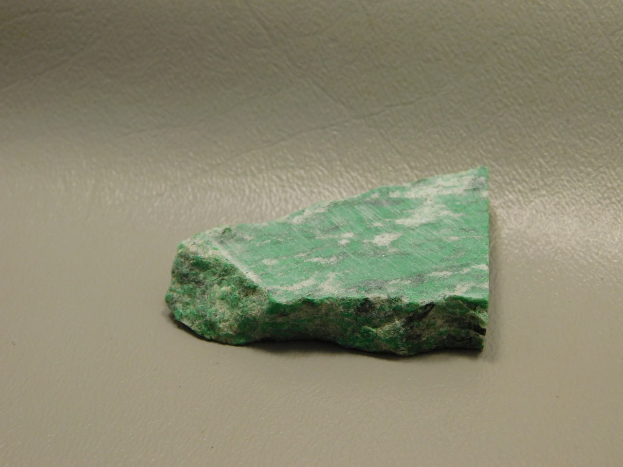 Maw Sit Sit Unpolished Stone Slab Green Jade Small Rock #O10
