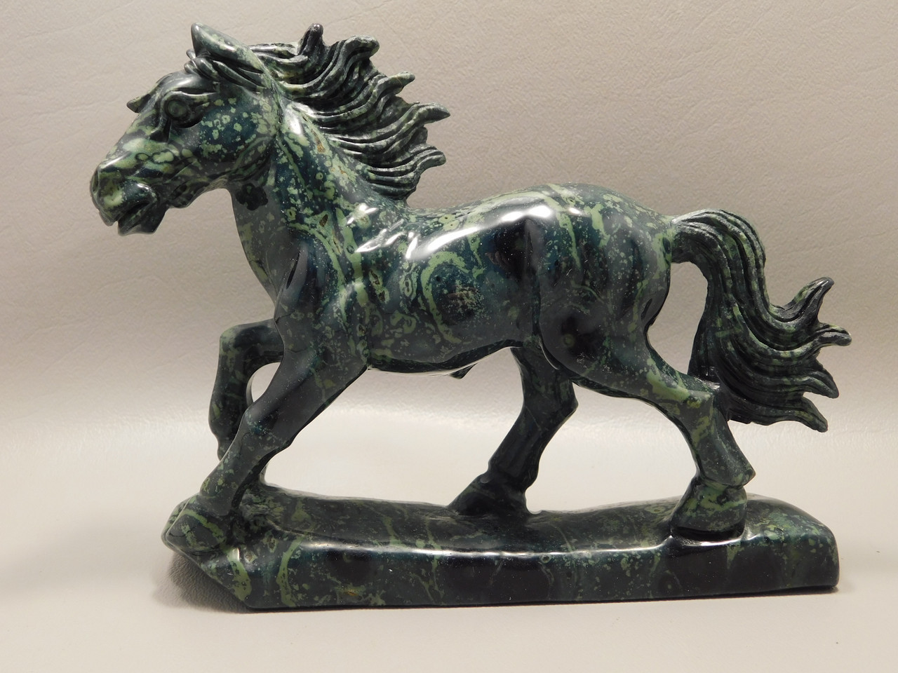 Horse Figurine Kabamba Jasper 6.5 inch Animal Carving #O322