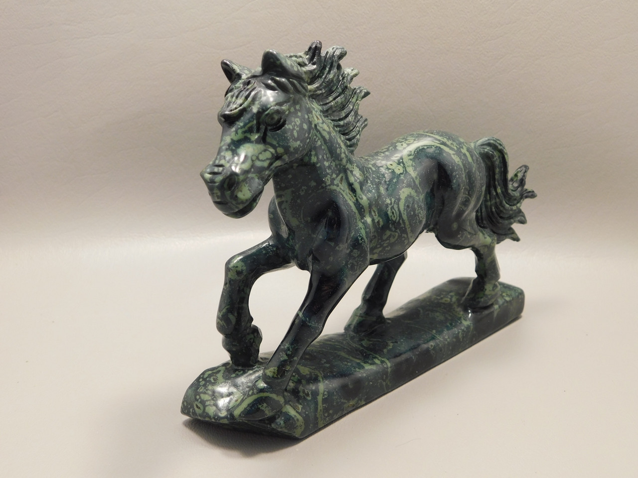 Horse Figurine Kabamba Jasper 6.5 inch Animal Carving #O322