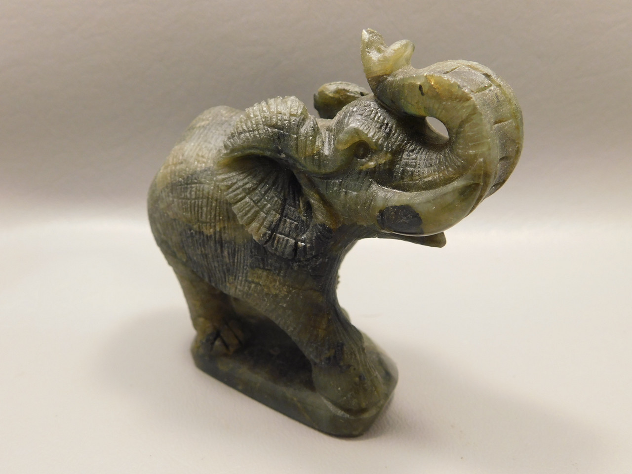 Elephant Figurine Labradorite Polished Rock Carved Stone Animal #O17