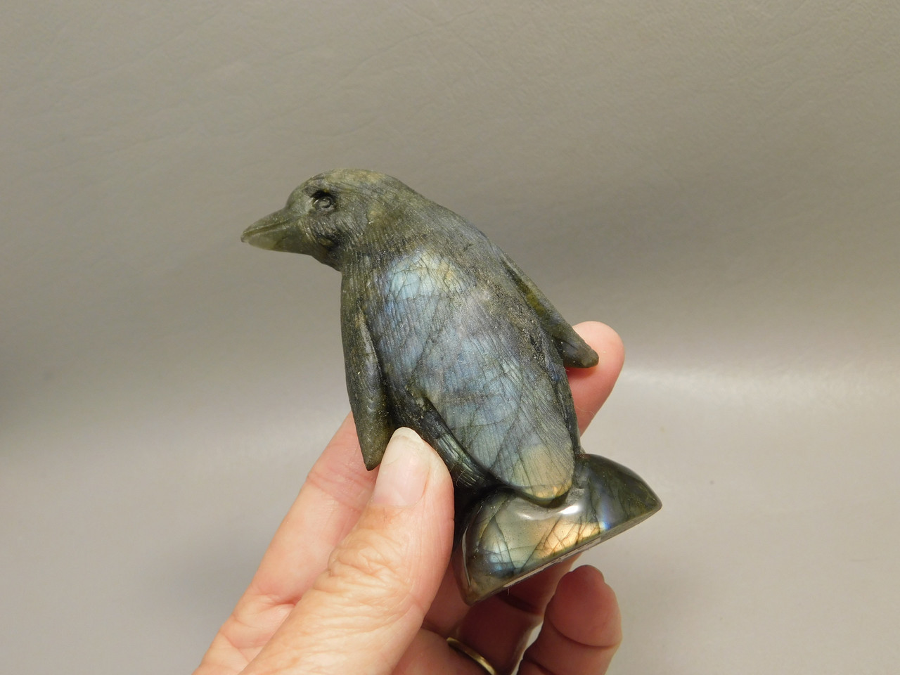 Penguin Figurine Labradorite 3.35 inch Gemstone Animal Carving #O2