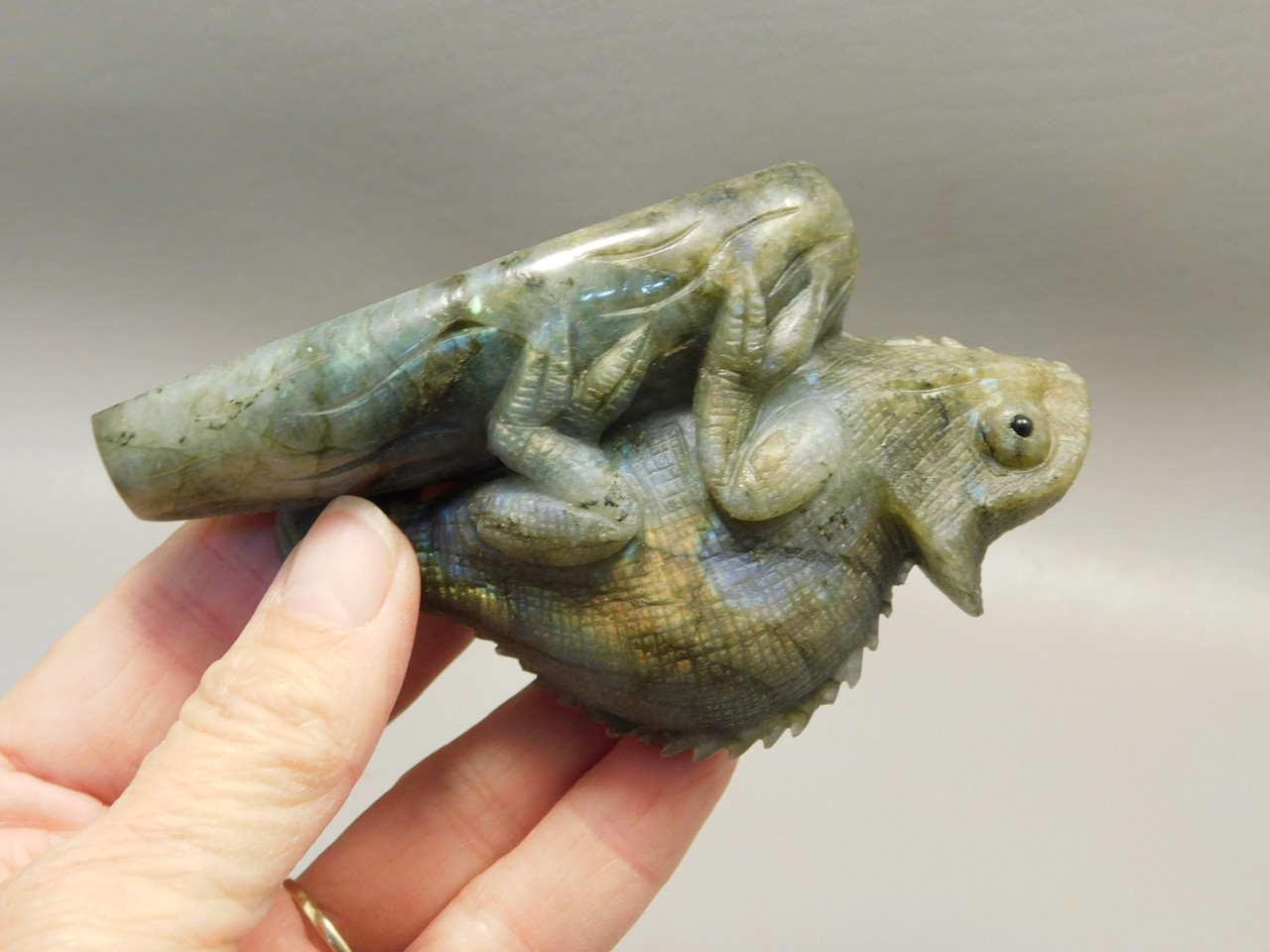 Chameleon Lizard Figurine Labradorite  Stone Animal Carving #O214