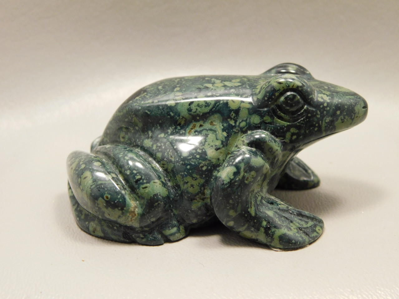 Frog Figurine Kabamba Jasper 3.2 inch Gemstone Animal Carving #O1