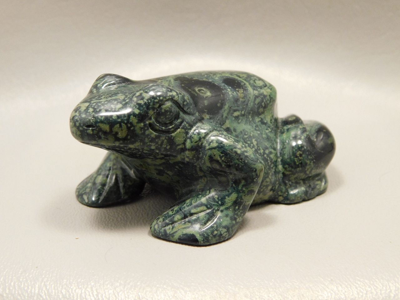 Frog Figurine Kabamba Jasper 3.2 inch Gemstone Animal Carving #O2