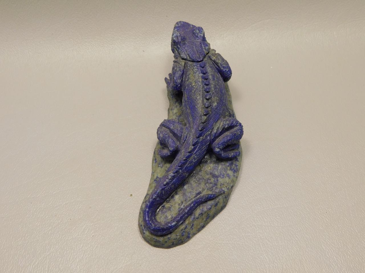 Lizard Figurine Blue Lapis Collectible Gemstone Animal Carving #O138