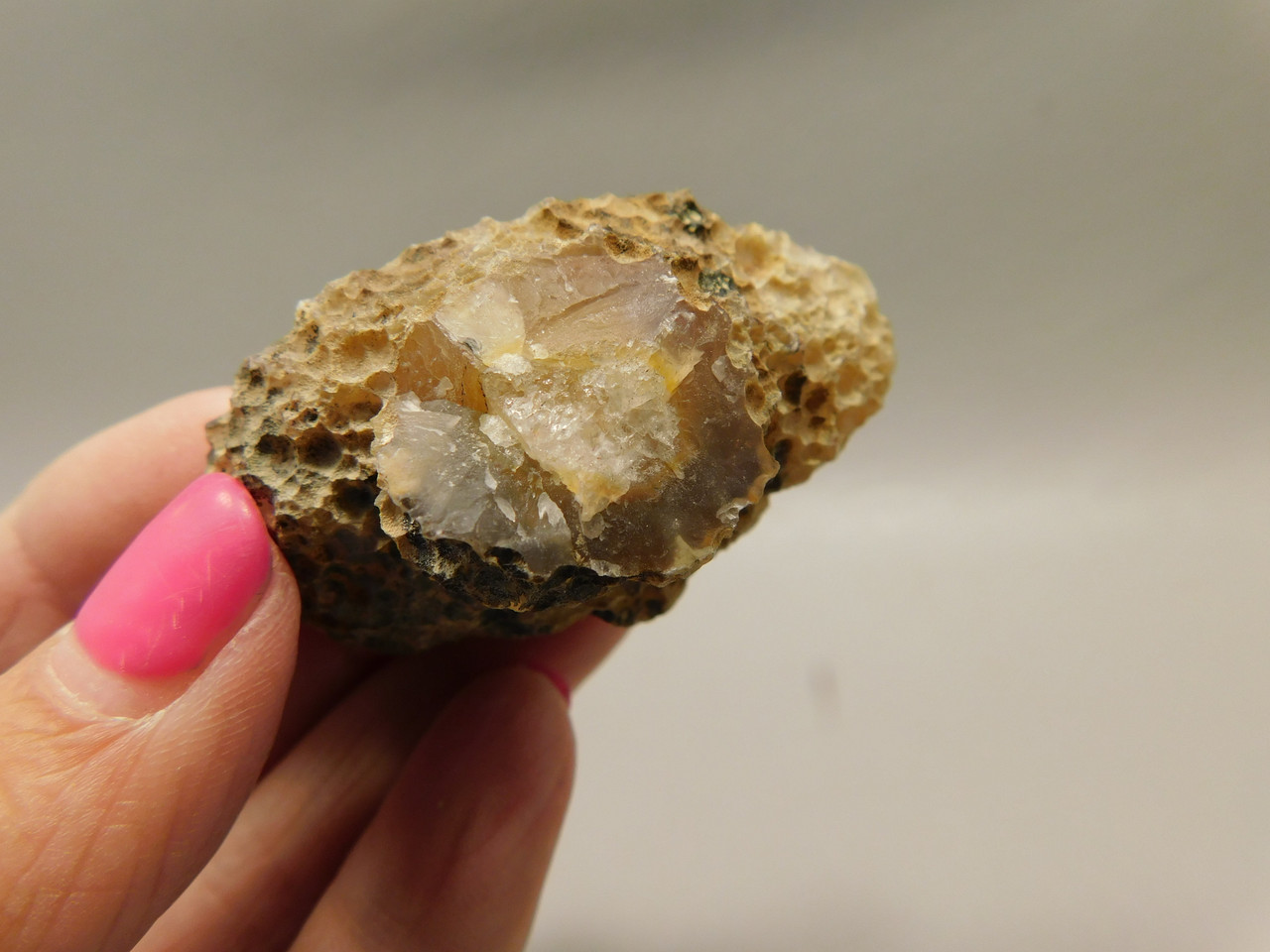 Laguna Agate Polished Stone Nodule Collector Banded Rock #O26