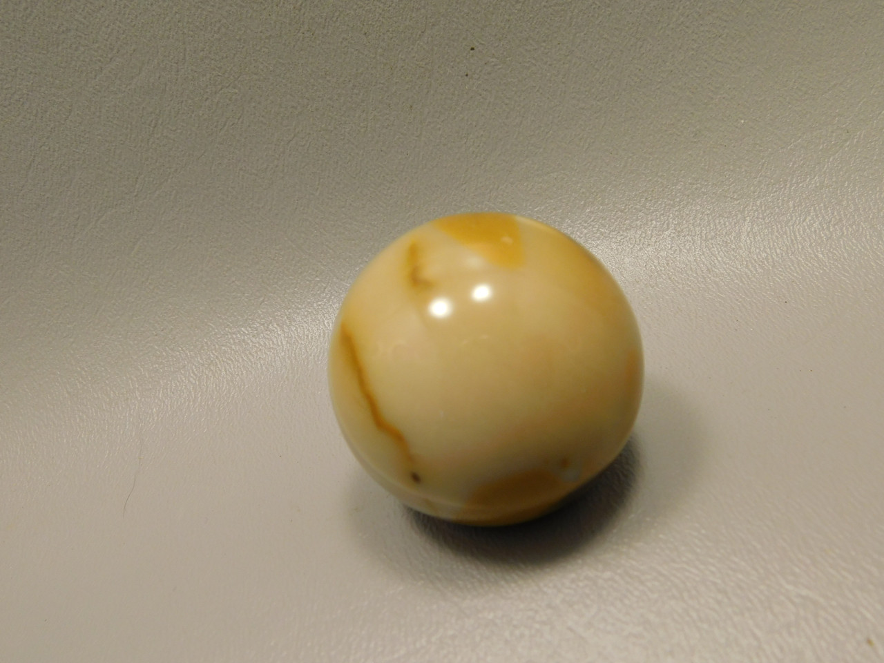 Mookaite Jasper 1.5 inch Sphere Shaped Stone Australia 40 mm #O5