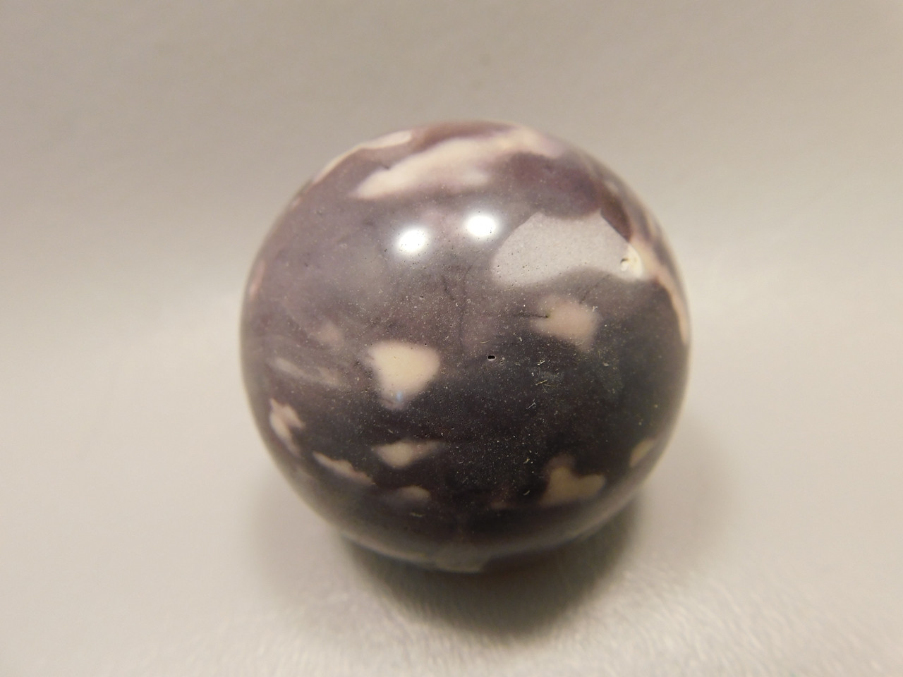 Mookaite Jasper 2 inch Sphere Shaped Stone Australia 50 mm #O21