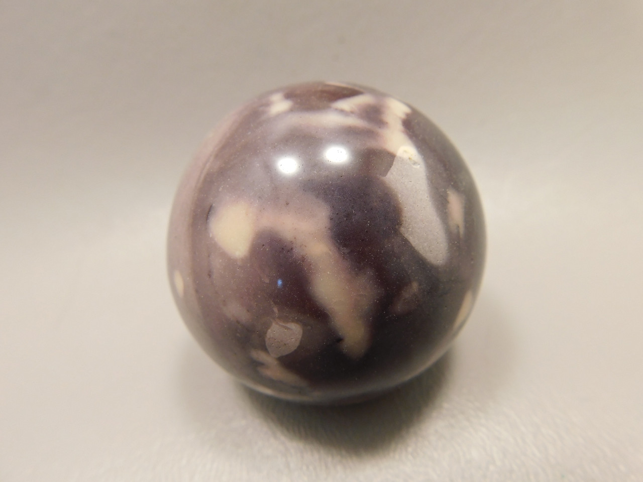 Mookaite Jasper 2 inch Sphere Shaped Stone Australia 50 mm #O21