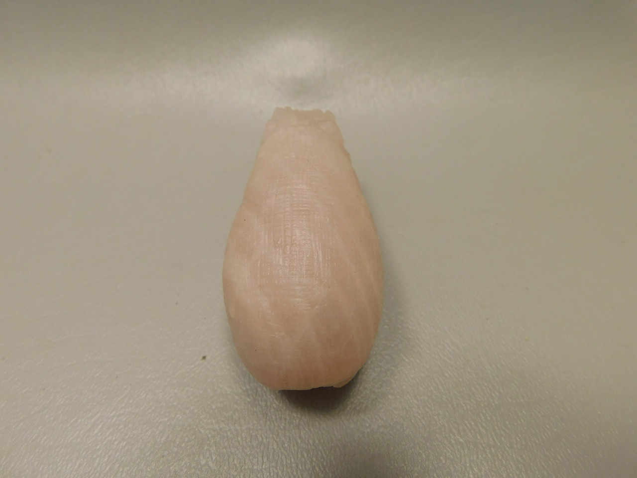 Hippopotamus Figurine Rose Quartz 3.2 inch Animal Carving #O380