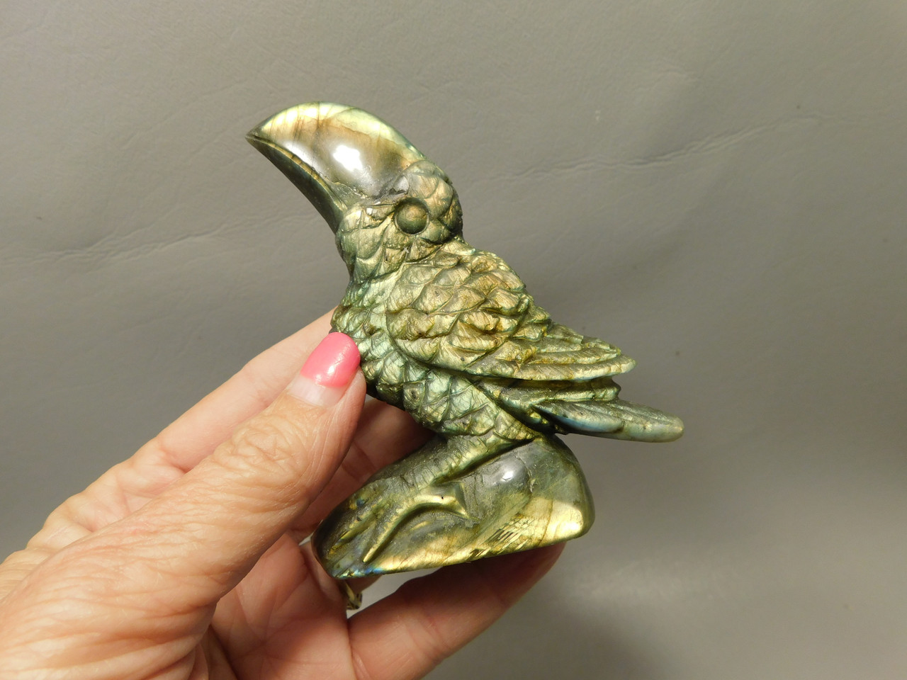 Toucan Bird Figurine Labradorite Rock Animal Carving Stone #O356