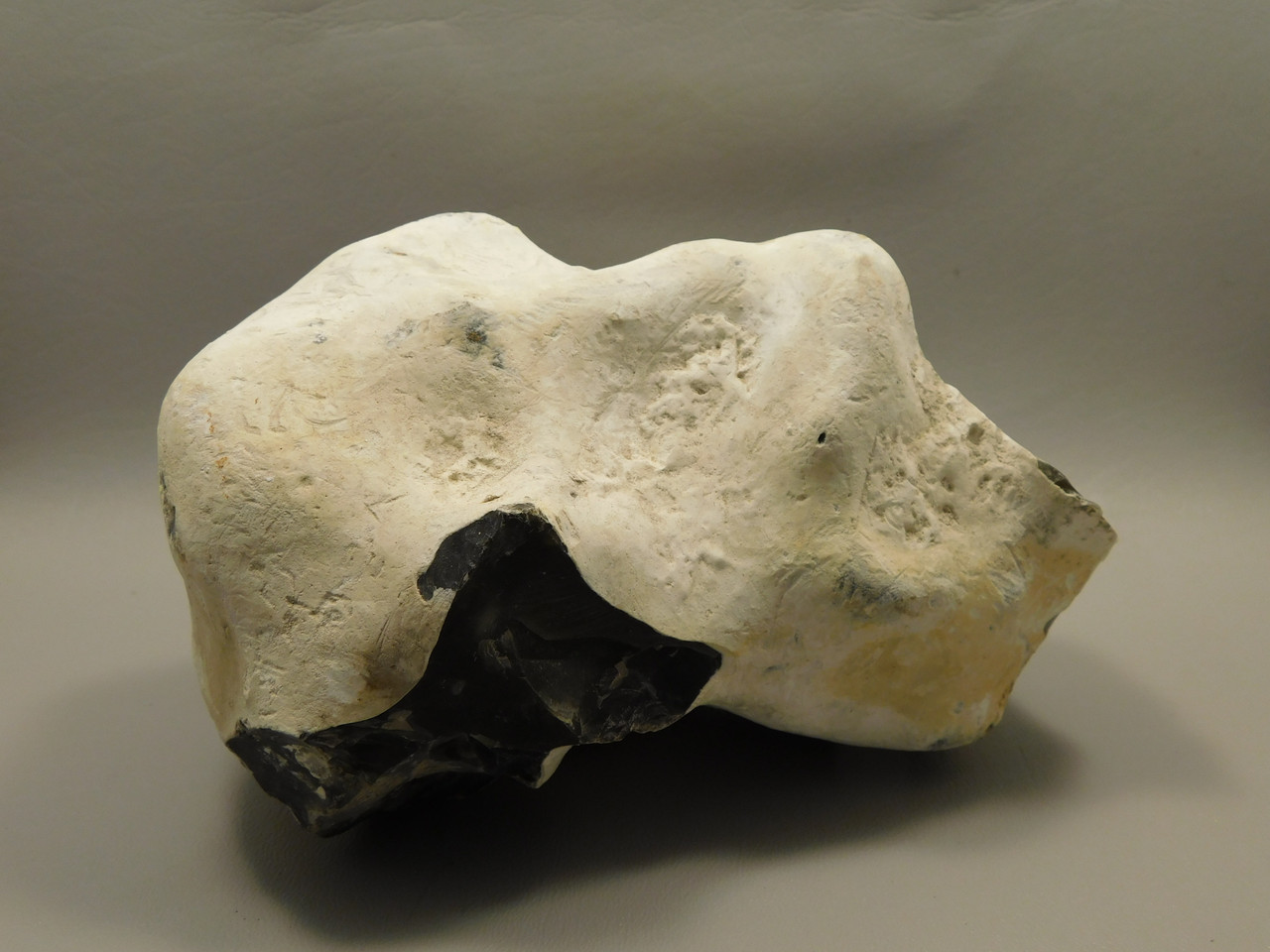 English Flint with Cortex Lapidary Stone Rough Rock England #O1