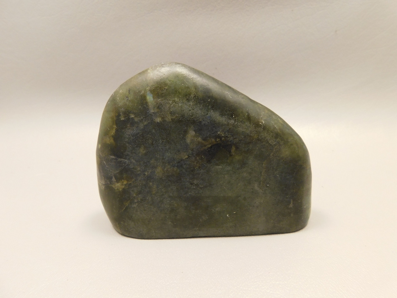 Deer Figurine Gemstone Animal Carving Labradorite #O84