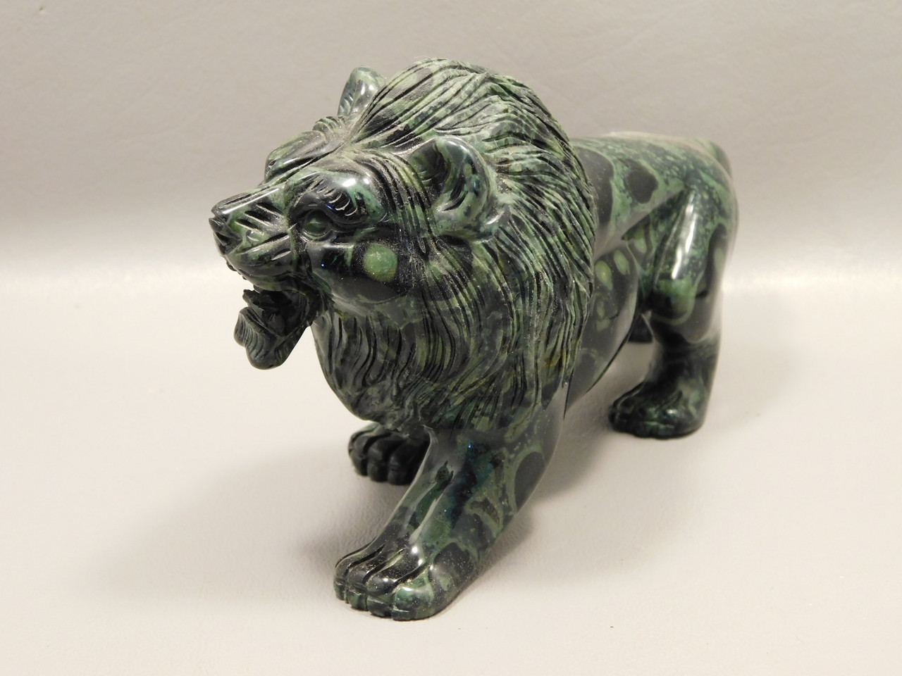 Lion Figurine Carving Kabamba Jasper 6 Inch Stone Animal #O421