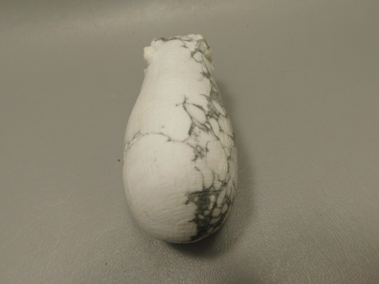Hippopotamus Figurine White Howlite Stone Animal Carving #O85