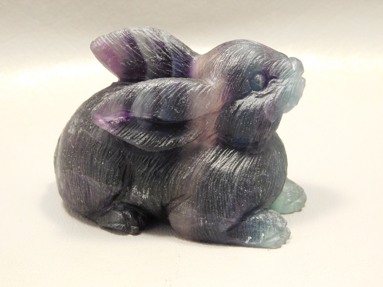 Rabbit Figurine Gemstone Animal Carving Purple Fluorite #O104 Rabbit Figurine Gemstone Animal Carving Purple Fluorite #O104