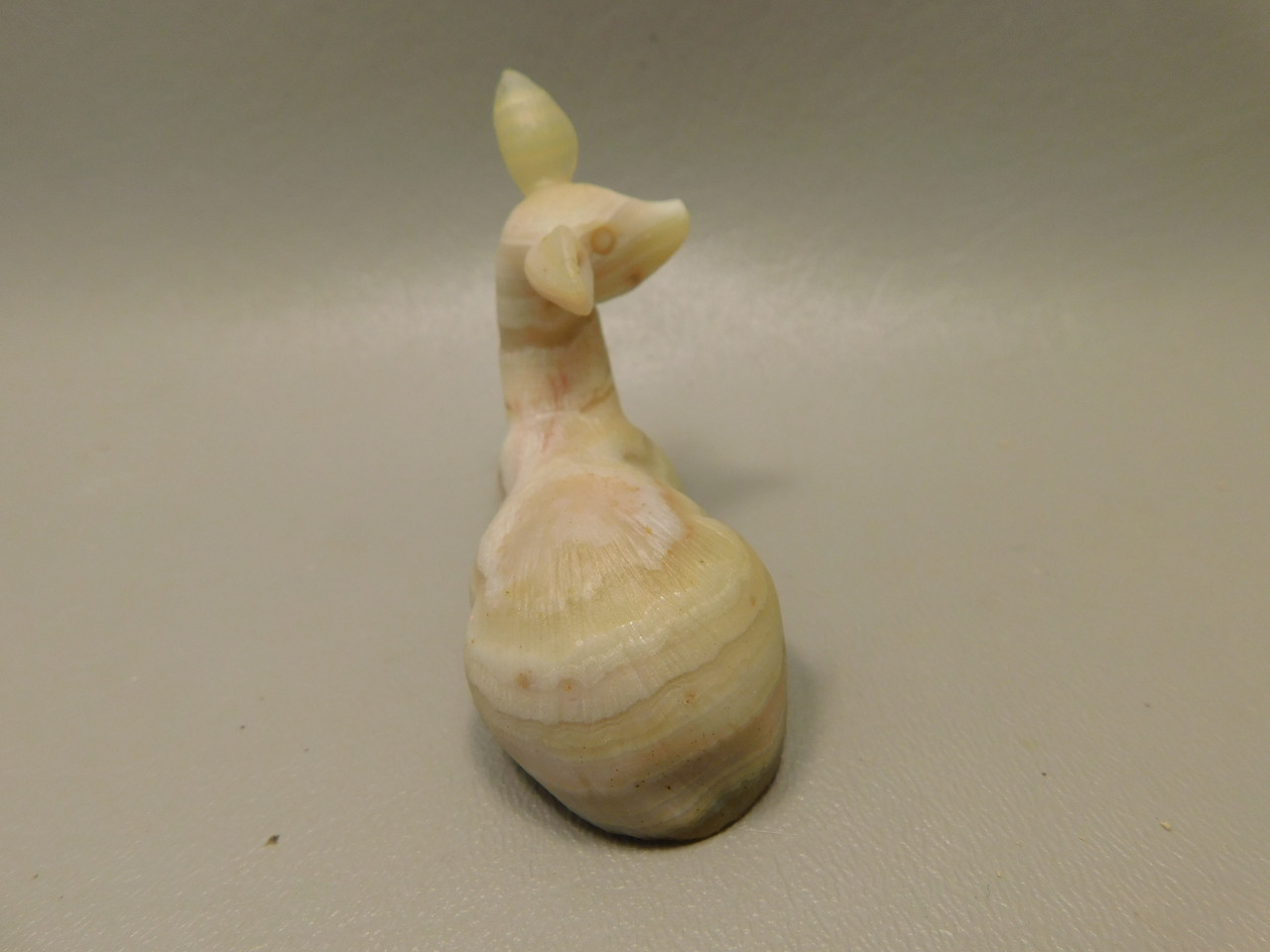 Deer Figurine Agate Gemstone Animal Carving #O170