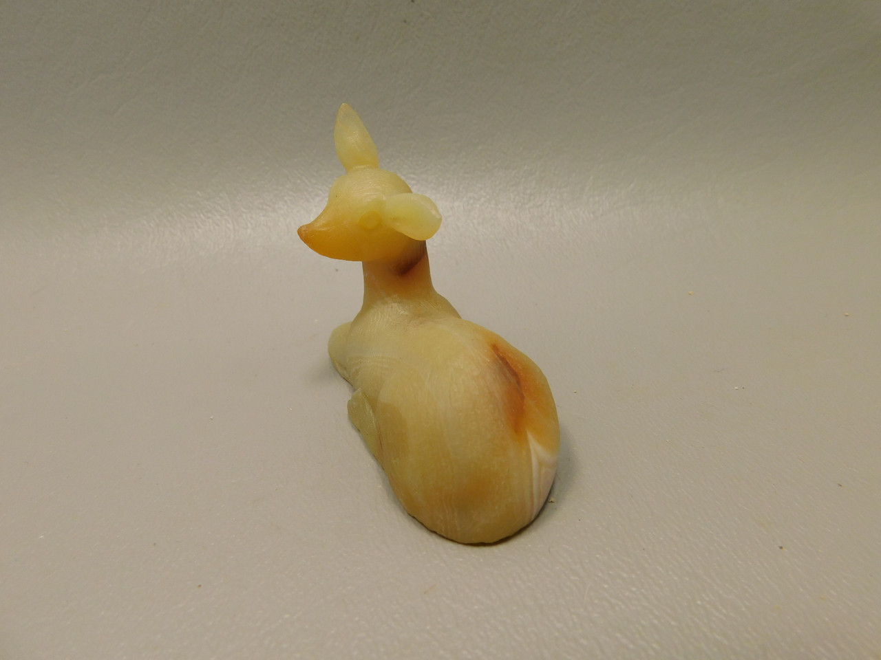 Deer Figurine Agate Gemstone Animal Carving #O168