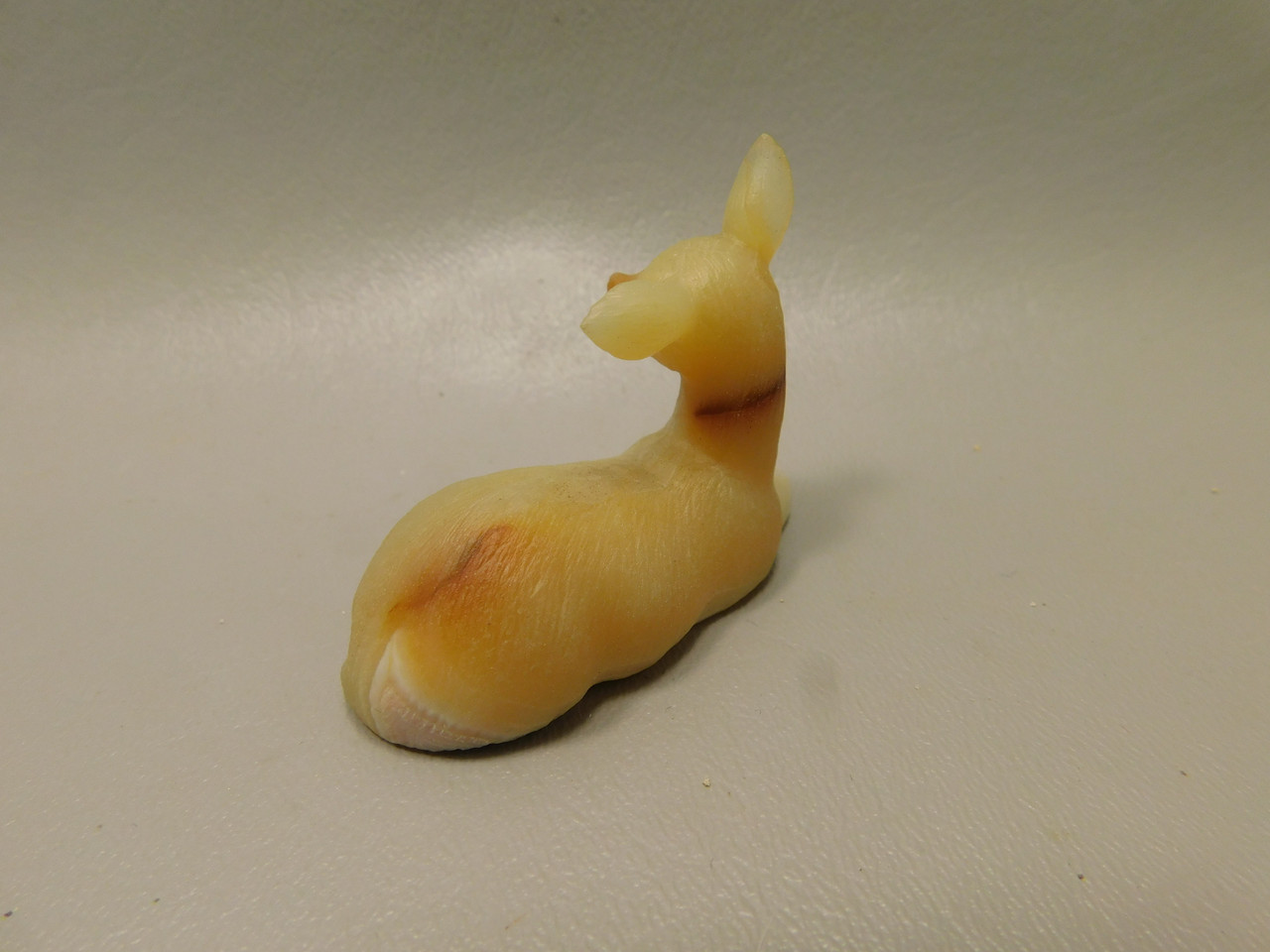 Deer Figurine Agate Gemstone Animal Carving #O168