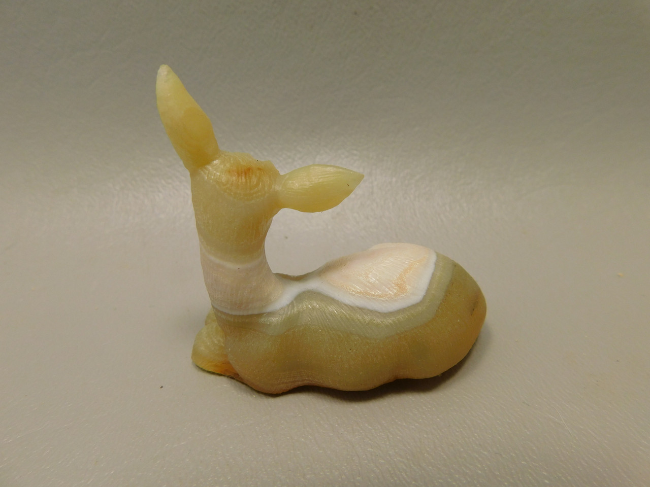 Deer Figurine Agate Gemstone Animal Carving #O1