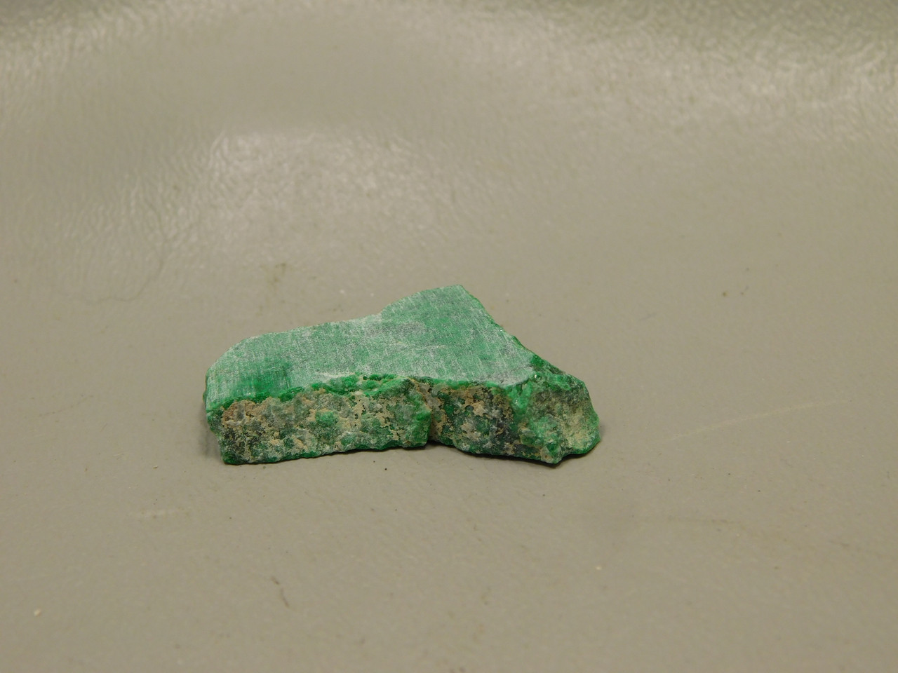 Maw Sit Sit Unpolished Stone Slab Green Jade Small Rock #O11