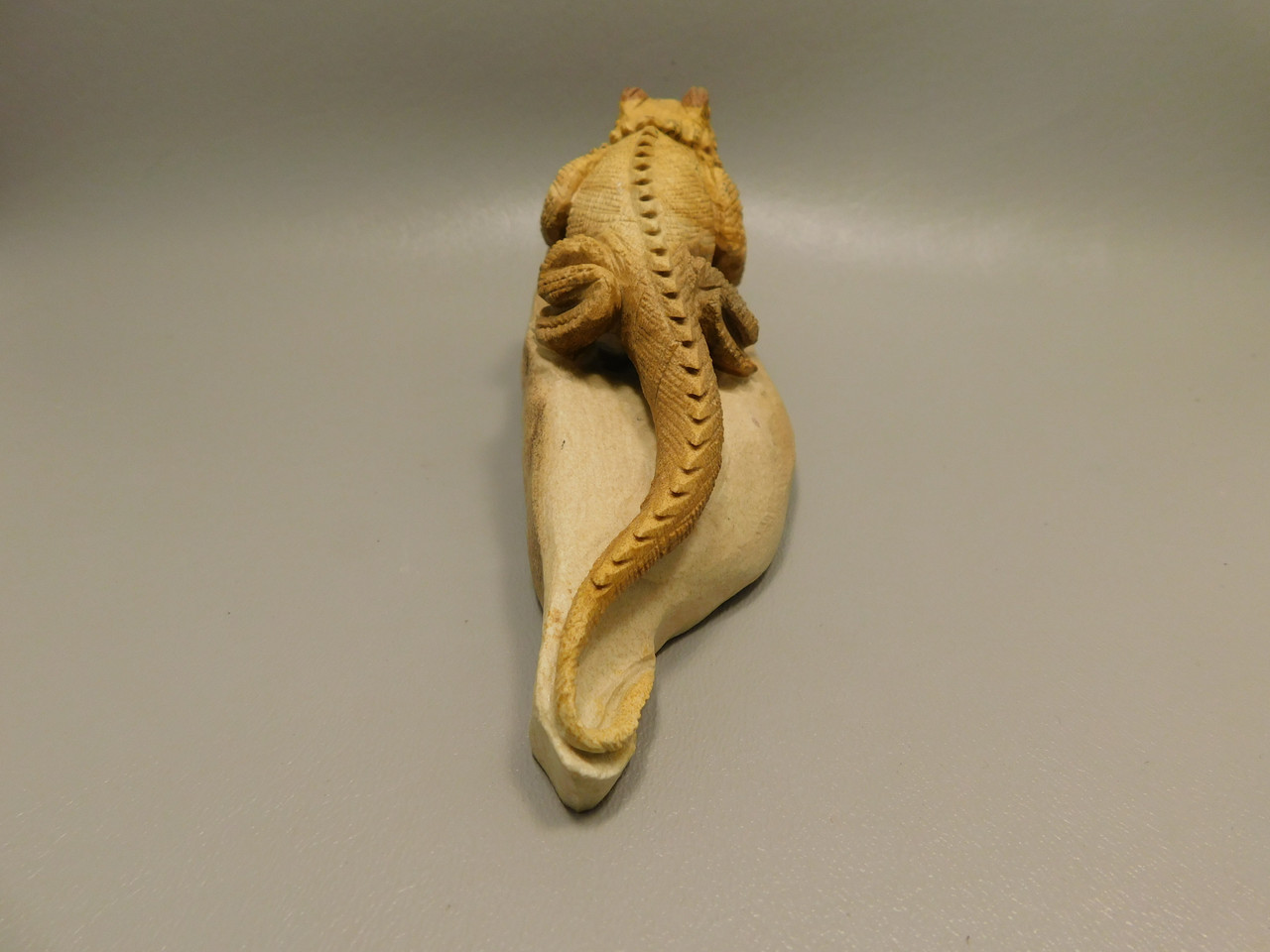 Lizard Iguana Kalahari Jasper Stone Animal Carving #O191