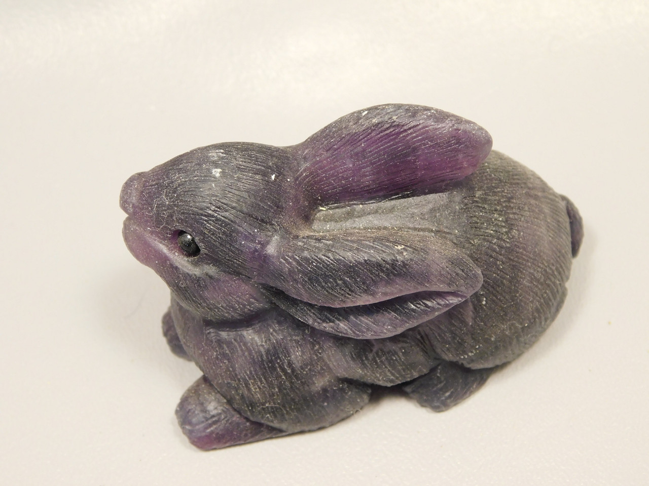 Easter Bunny Purple Fluorite Crystal Rabbit Carving #O303