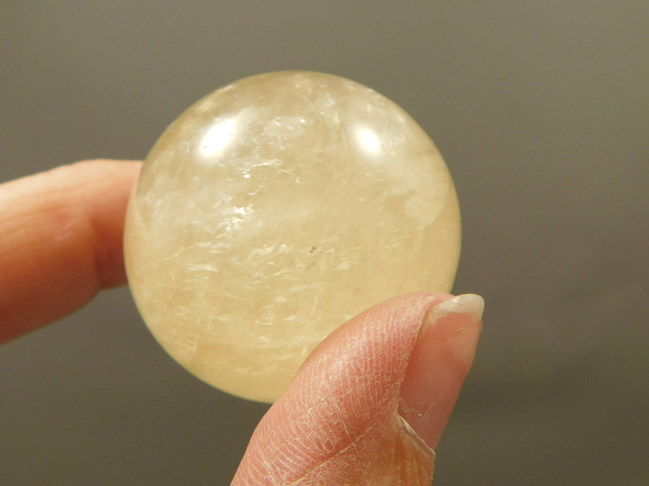Honey Calcite Stone 1.4 inch Sphere Rock 35 mm Crystal Ball #O19