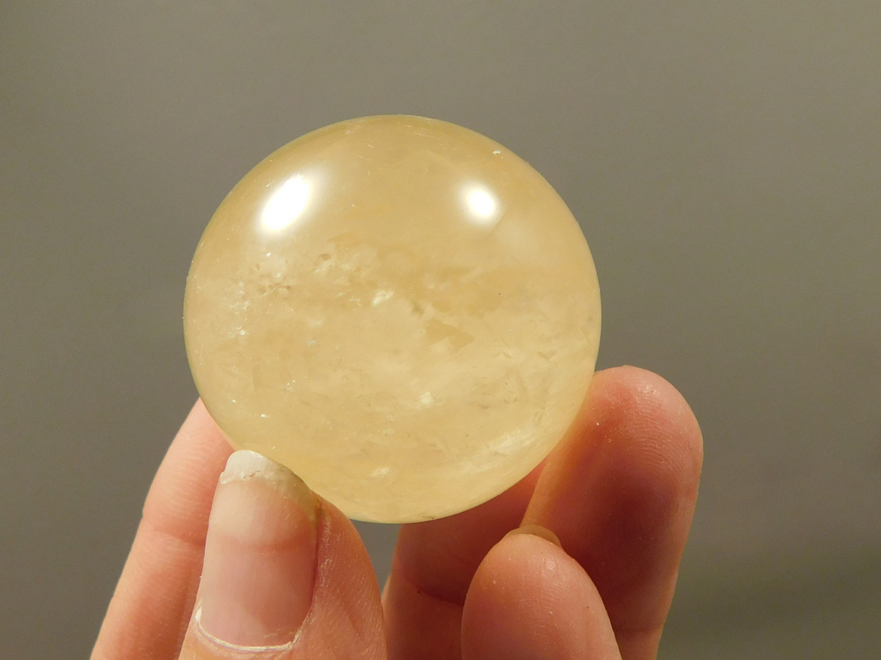 Honey Calcite Stone 1.4 inch Sphere Rock 35 mm Crystal Ball #O19