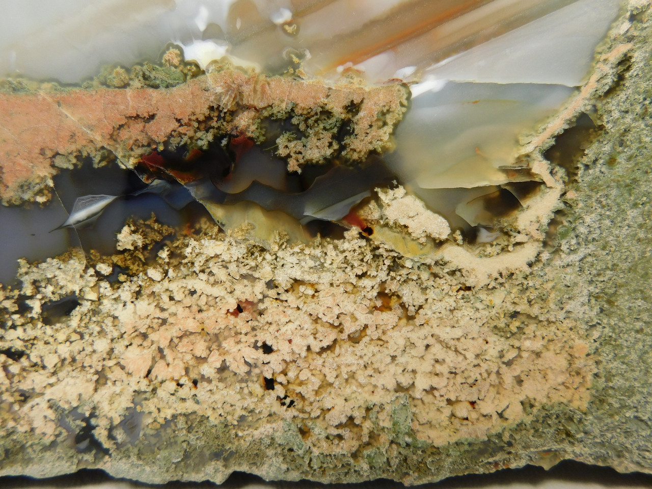 Lucky Strike Mine Thunderegg Agate Polished Stone #O200