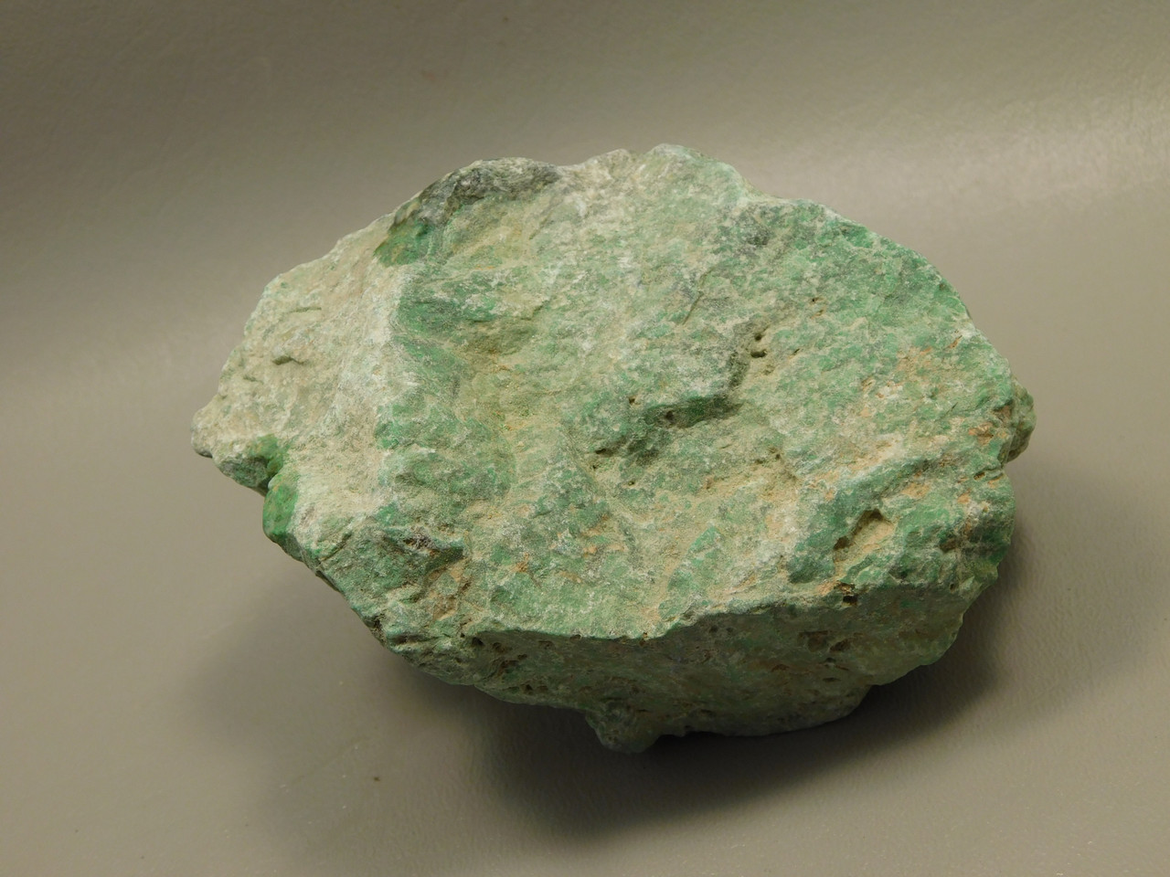 Maw Sit Sit Unpolished Lapidary Rough Rock Green Jade #O1