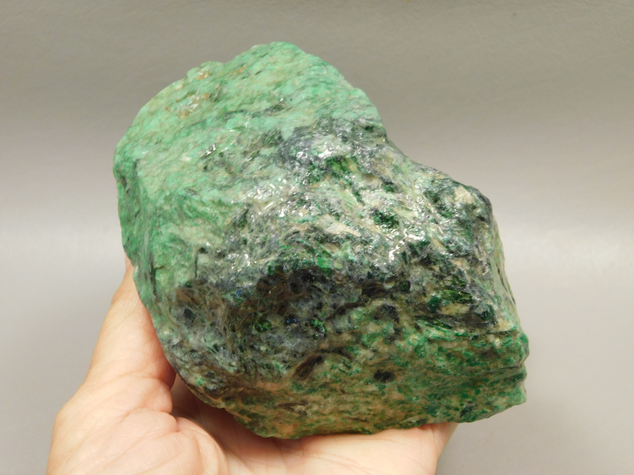 Maw Sit Sit Unpolished Lapidary Rough Rock Green Jade #O1