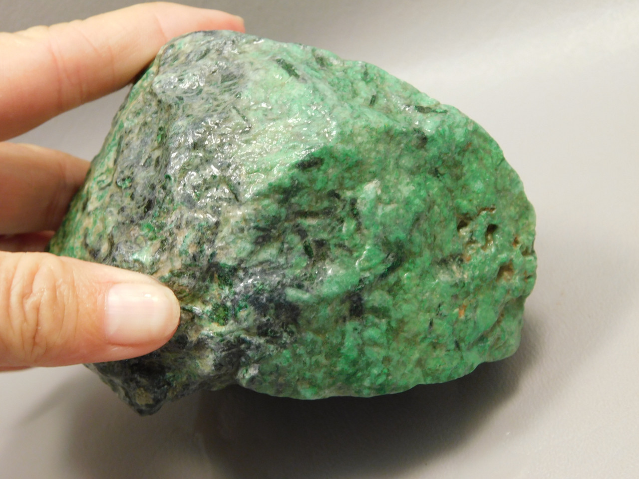 Maw Sit Sit Unpolished Lapidary Rough Rock Green Jade #O1