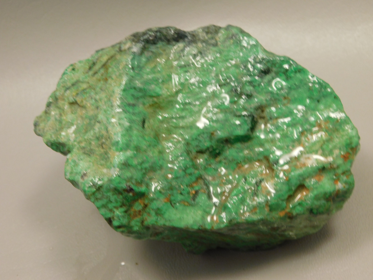 Maw Sit Sit Unpolished Lapidary Rough Rock Green Jade #O1