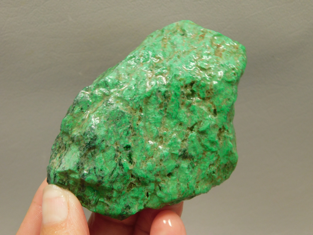 Maw Sit Sit Unpolished Lapidary Rough Rock Green Jade #O2