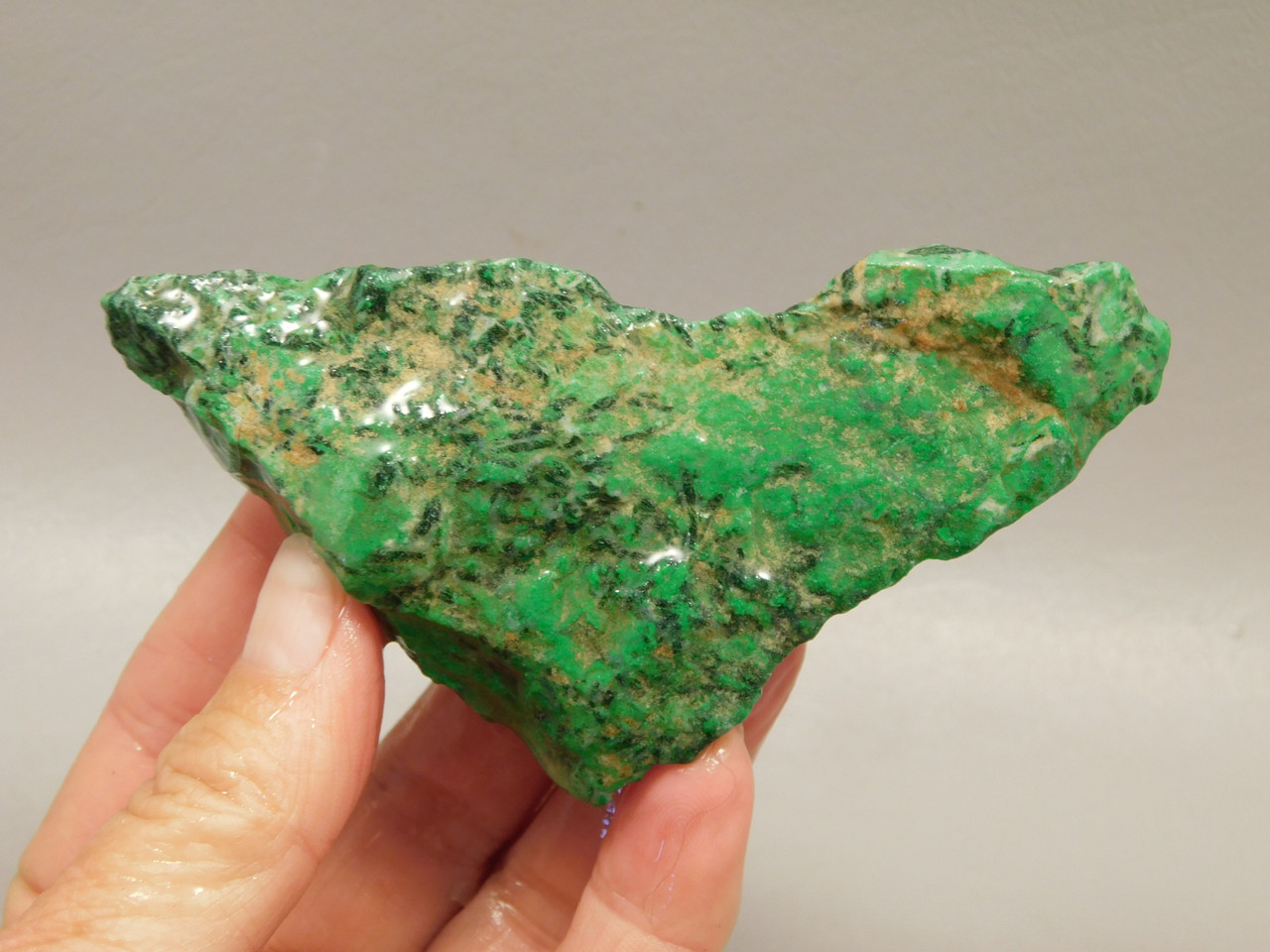 Maw Sit Sit Unpolished Lapidary Rough Rock Green Jade #O3