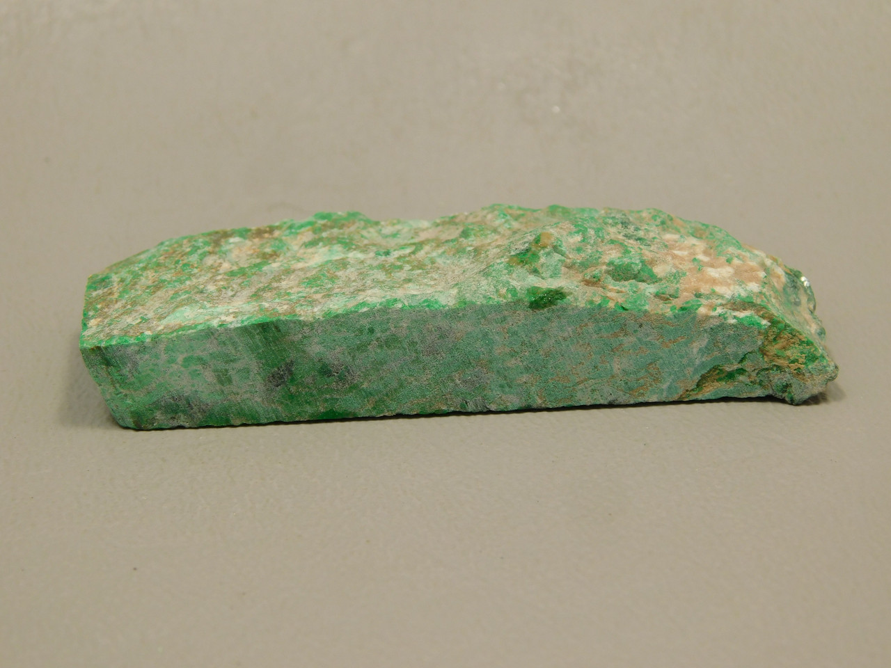 Maw Sit Sit Unpolished Stone Green Jade Small Rock #O11